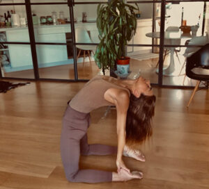 Pilar Pina Yoga, clases de Yoga on line. Posturas de Yoga